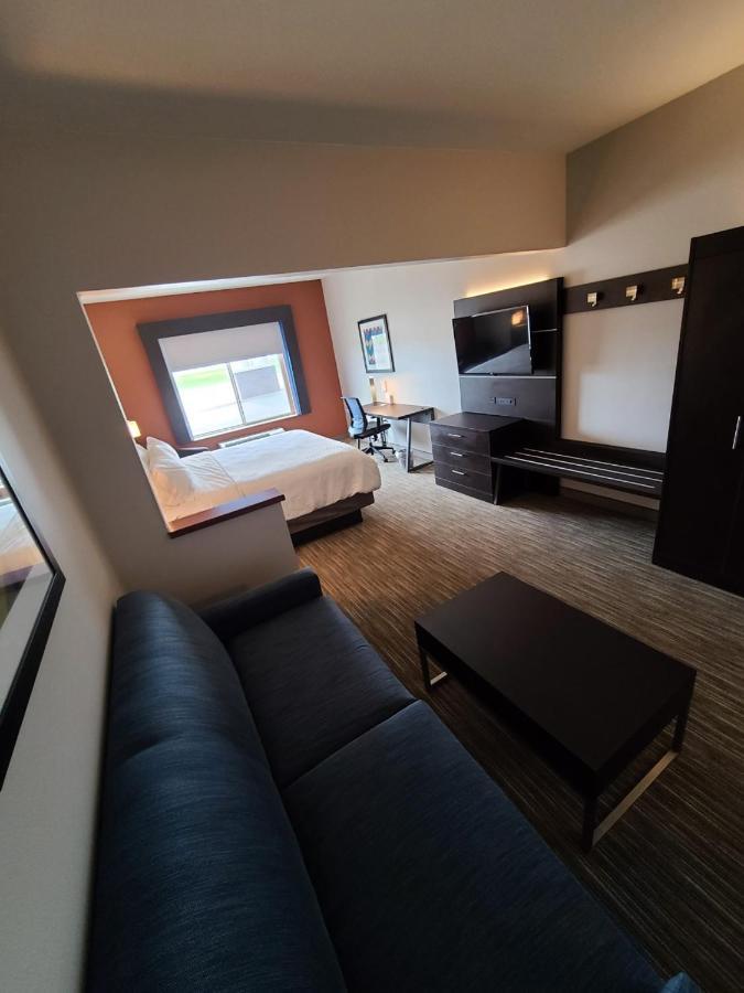 Holiday Inn Express Hotel & Suites Sheldon By Ihg Kültér fotó